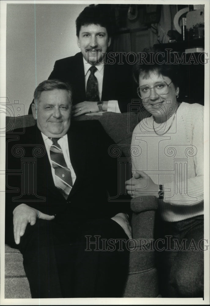 1991 Press Photo Mike and Karen Dubis to become brother-sister detectives - Historic Images