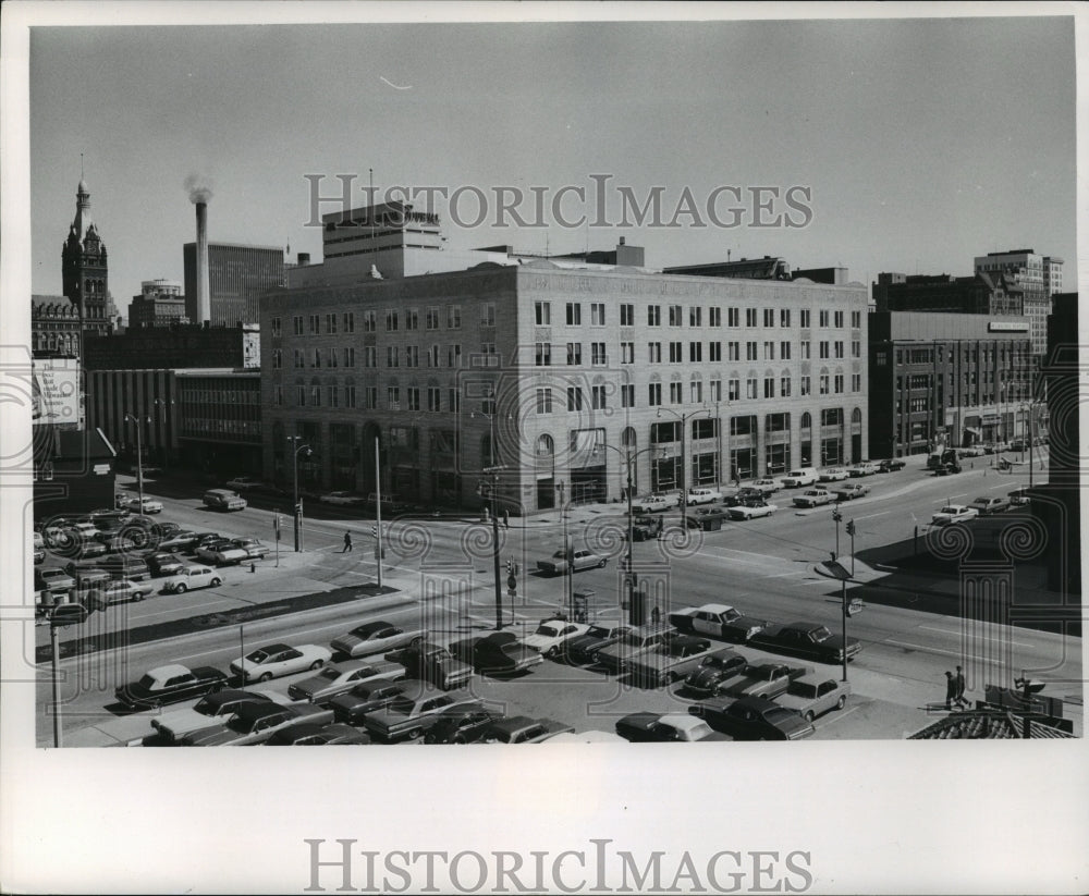 1969 Milwaukee Journal Building-Historic Images
