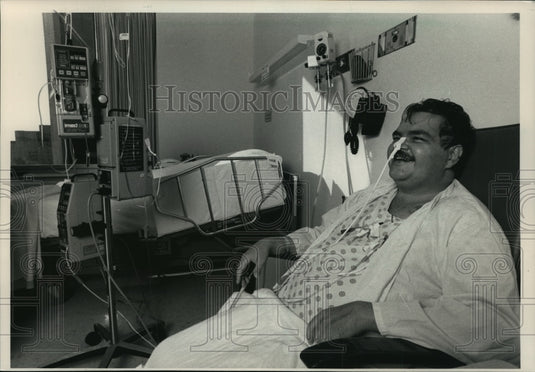 1988 Bryan Samb misinterpreted surgery process at Madison hospital - Historic Images