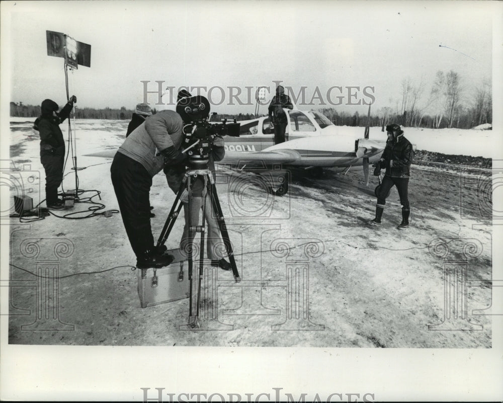 1974 Press Photo First full length movie being shot in Tomahawk, Wisconsin - Historic Images