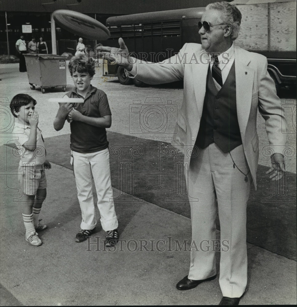 1982 Press Photo Gov. Dreyfus and Family - mja95547 - Historic Images