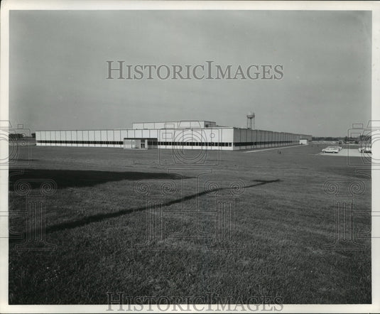 1959 Oak Creek Plant of Delco Electronics Division's AC Spark Plug-Historic Images