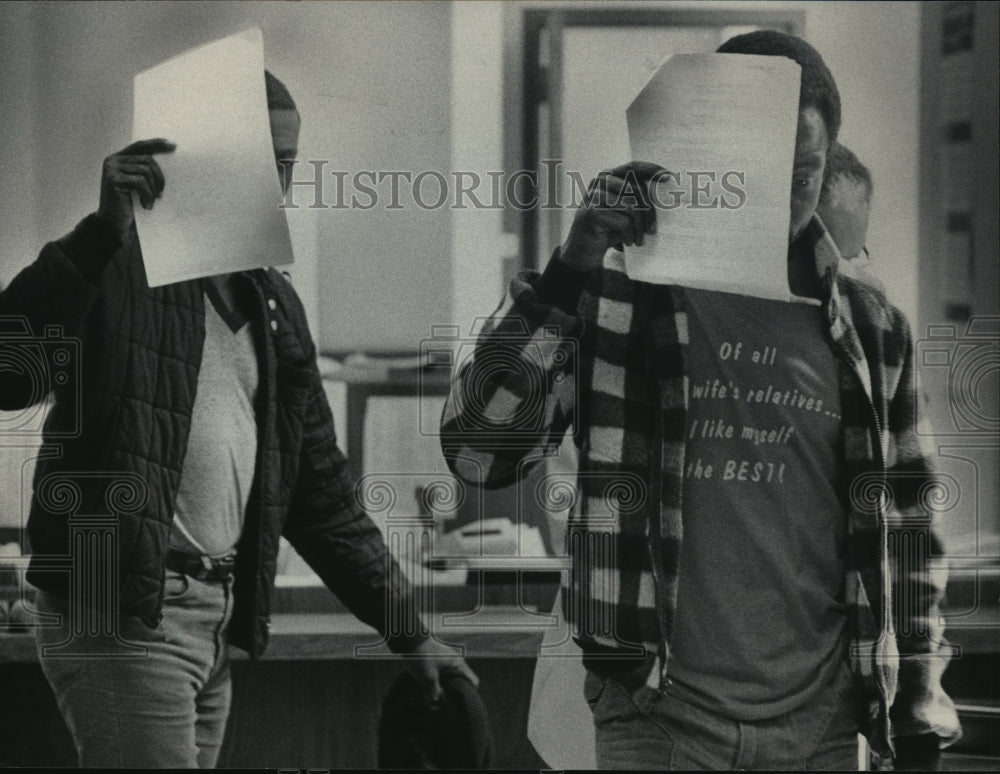 1986 Curtis J. Tucker and Jessie Keith Jr. In Court Milwaukee - Historic Images