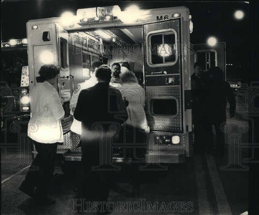 1987 James Spade and Gervonick Spade Shot near West Wells Street-Historic Images