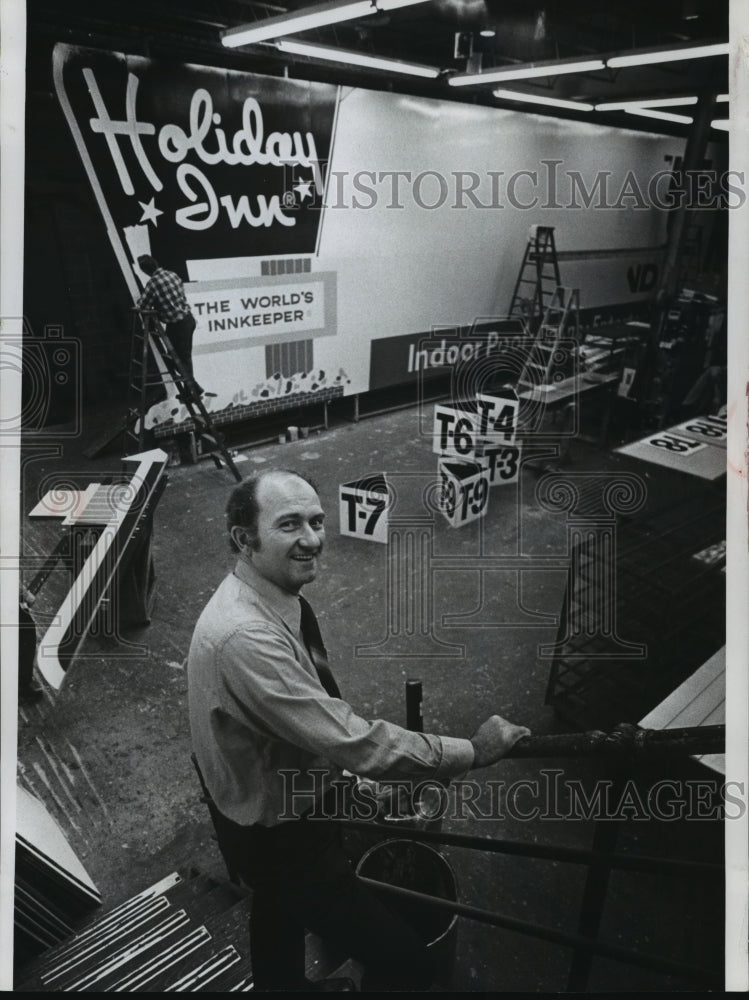 1979 Press Photo James Derse President of Derse Advertising Company Milwaukee-Historic Images