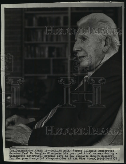 1972 Press Photo Paul Douglas discusses political career during interview - Historic Images