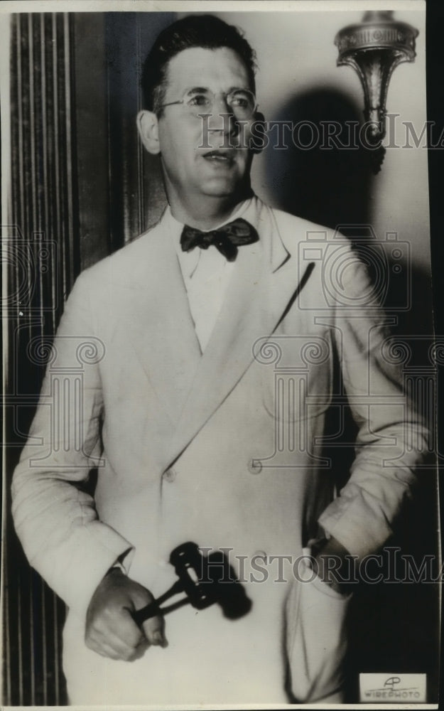 1935 Press Photo Paul Douglas, the new permanent chairman of liberals in Chicago - Historic Images