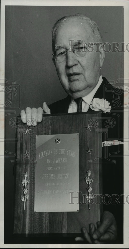 1959 Press Photo Jerome Dretzka, Kiwanian of the year, Cudahy Kiwanis Club - Historic Images