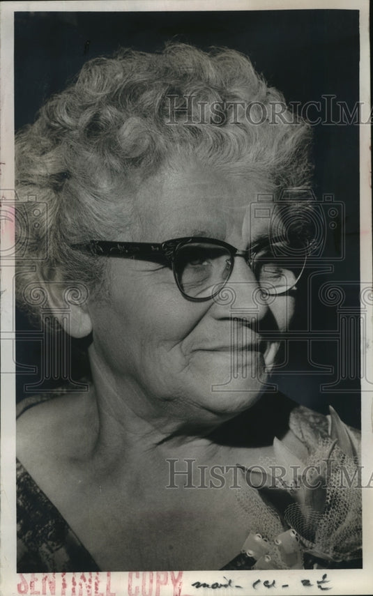 1985 Mrs. Rose Drefahl, cleaning lady, on her 70th birthday - Historic Images