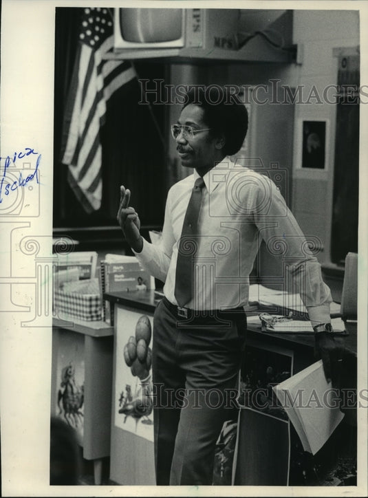 1983 Bell Middle School, Milwaukee, Principal Andrew Douglas - Historic Images
