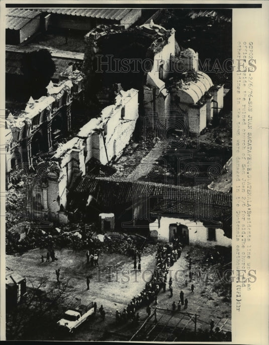1976 Residents of San Juan, Guatemala Line Up for Aid After Quake - Historic Images