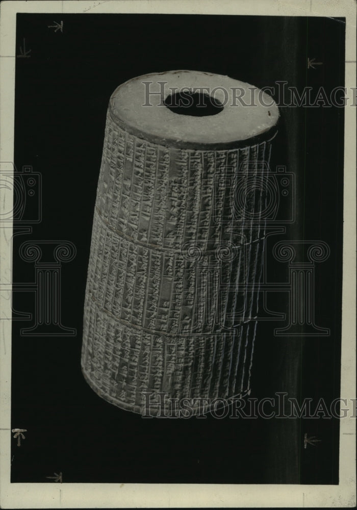 1923 Press Photo Baked clay cylinder recording Nebuchadnezzar's reign-Historic Images