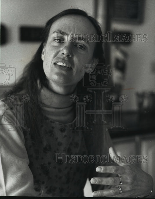 1989 Press Photo Carol Leitner, registered nurse who works with the Amish - Historic Images