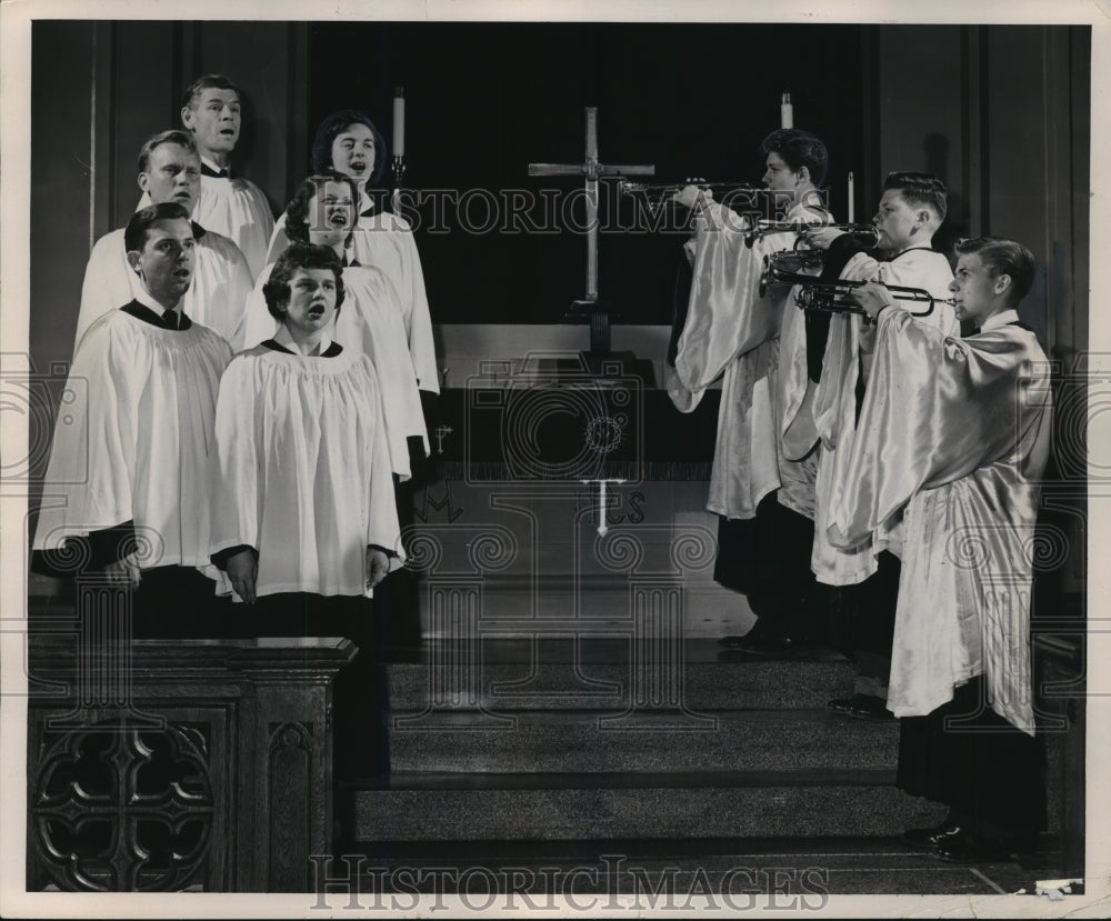 1953 Press Photo Ascension Lutheran Church, shrouded cross unveiled for Easter. - Historic Images