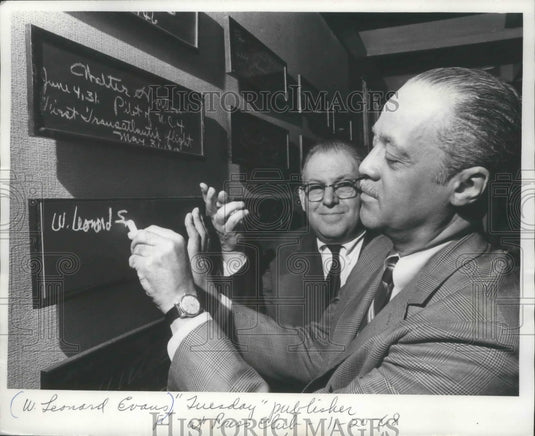 1968 Press Photo of W. Leonard Evans "Tuesday" Publisher at Press Club - Historic Images