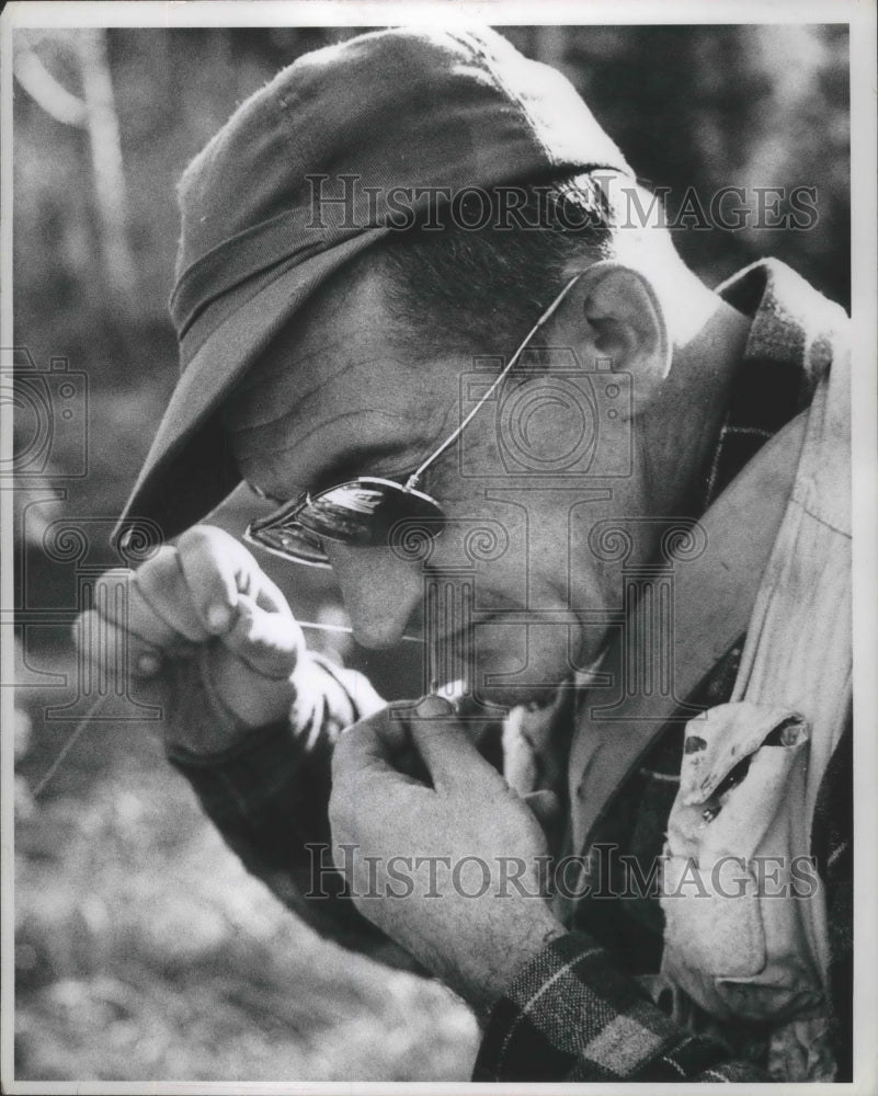 1950 Press Photo Mel Ellis, Milwaukee Journal employee. - mja99809 - Historic Images