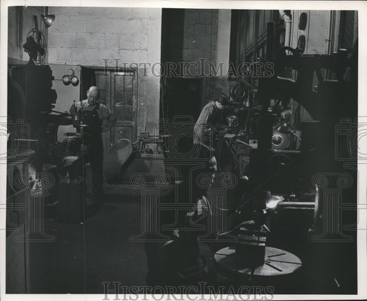 1948 Press Photo Machine Shop at The Milwaukee Journal Sentinel - mjb00034 - Historic Images