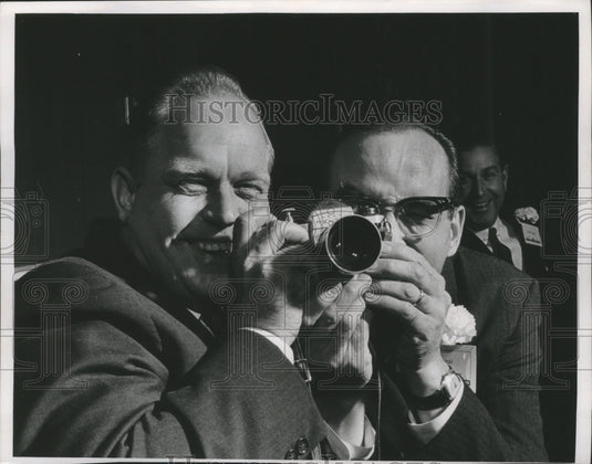 1962 Press Photo Members of The Milwaukee Journal's 25 Year Club - mjb00555-Historic Images