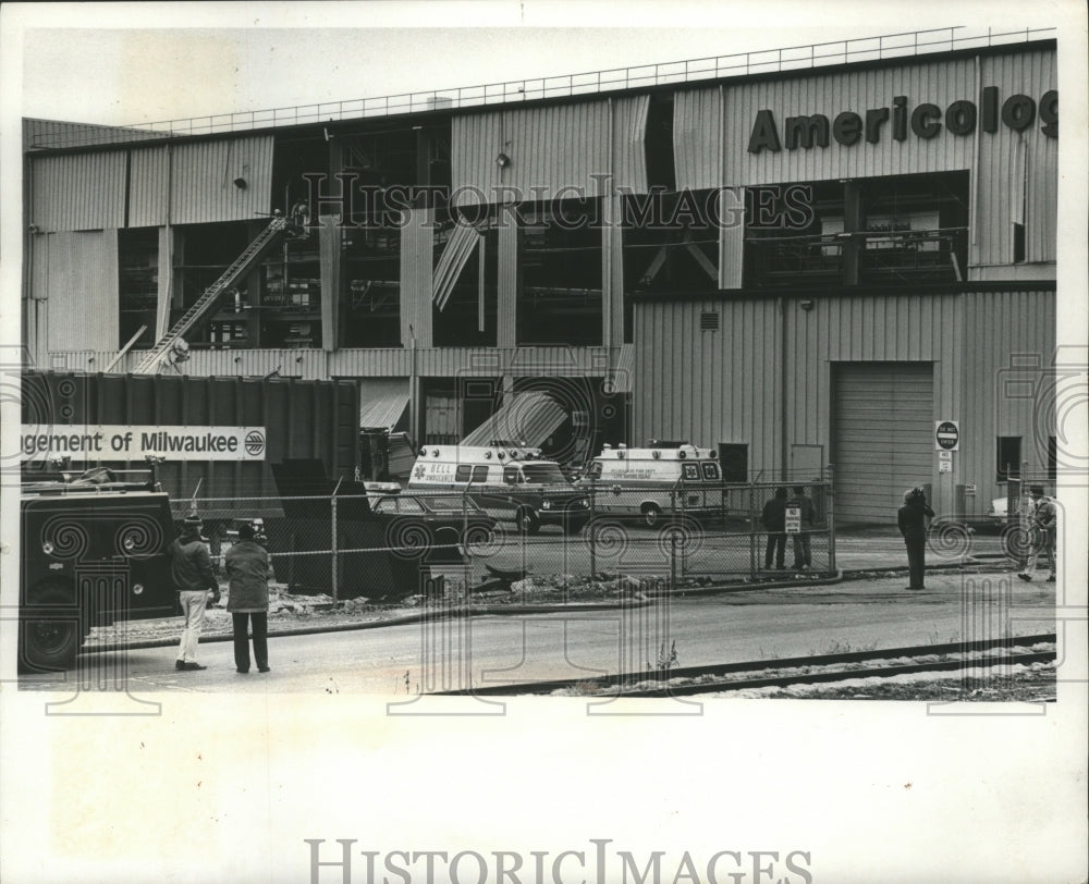 1978 Americology recycling plant&#39;s wall panels exploded in Milwaukee-Historic Images
