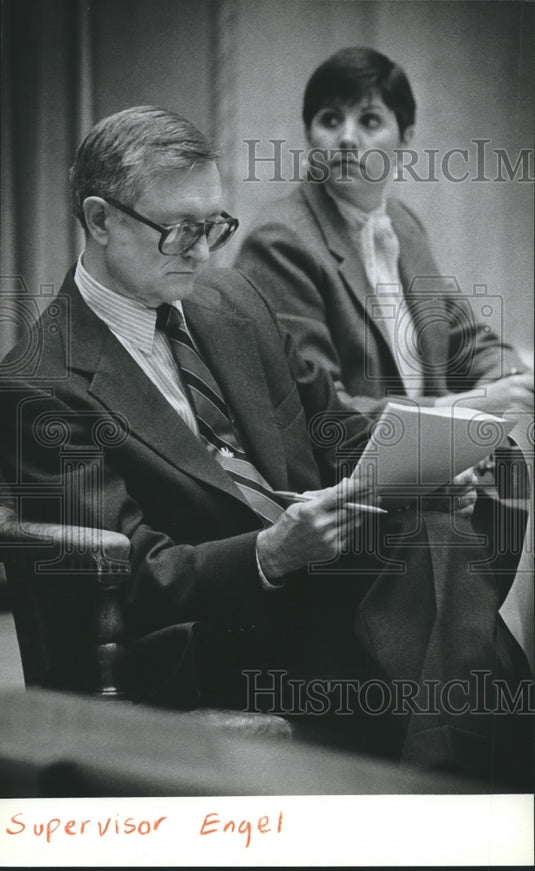1983 Press Photo County Supervisor Gerald Engel - mjb01268 - Historic Images