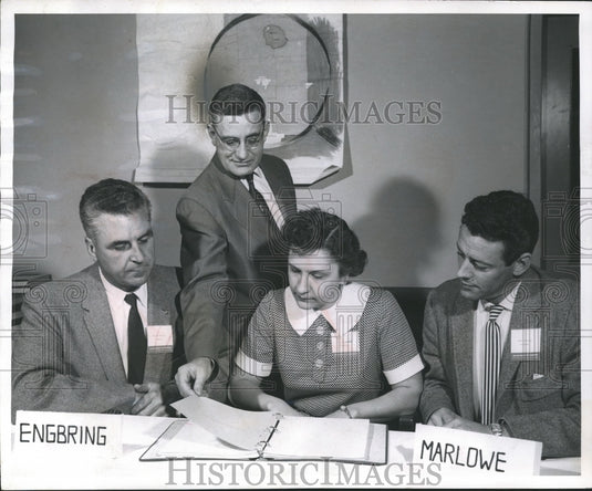 1958 Press Photo Political Scientist James Donoghue, Madison, Wisconsin. - Historic Images