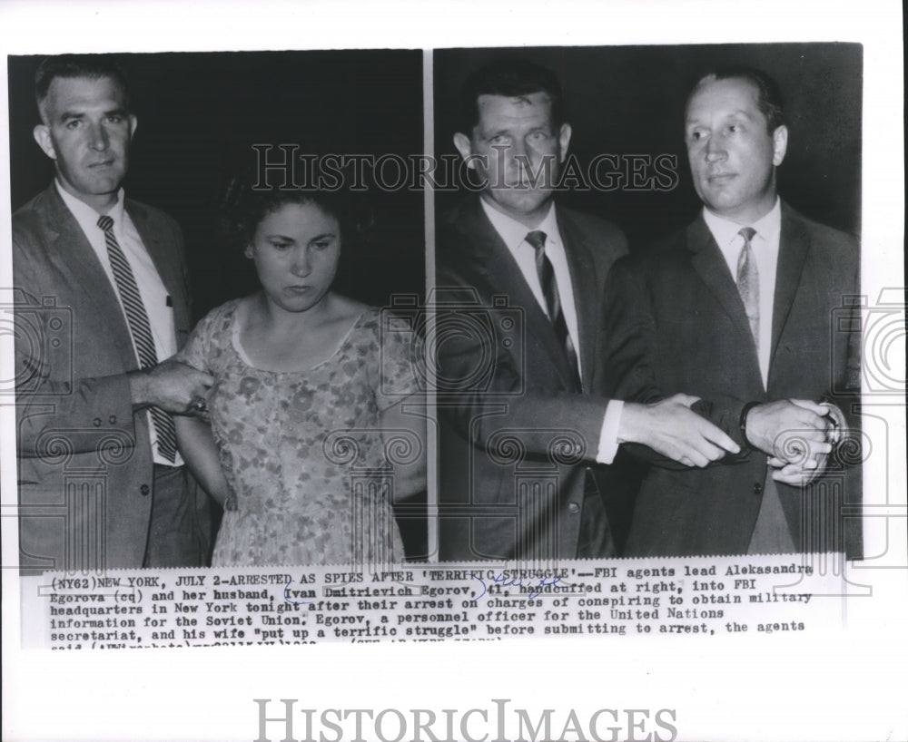 1963 Press Photo FBI agents arrest Ivan and Alekasandra Egorov for espionage - Historic Images