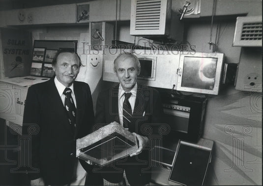 1973 Robert Ernst & Paul Sobel of Solar Septers with solar equipment-Historic Images