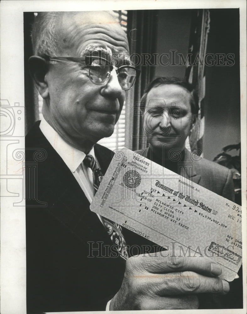 1972 Joseph Kreuger Milwaukee Treasurer and Chariman Robert Ertl-Historic Images