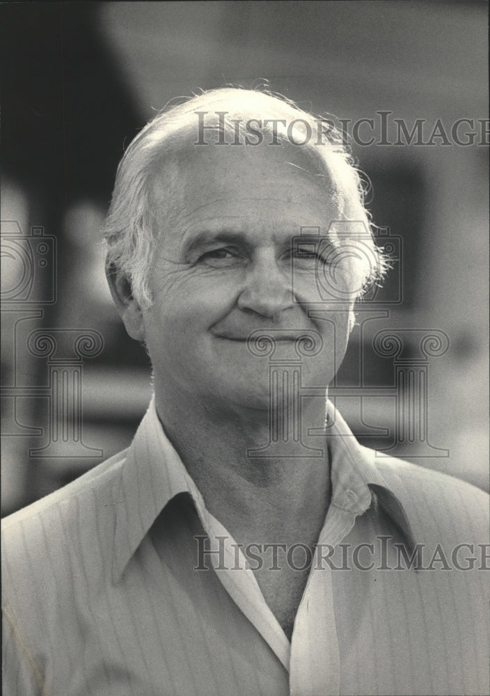 1983 Press Photo Wesley Eisenhauer Manager of Milwaukee County Park Systems - Historic Images
