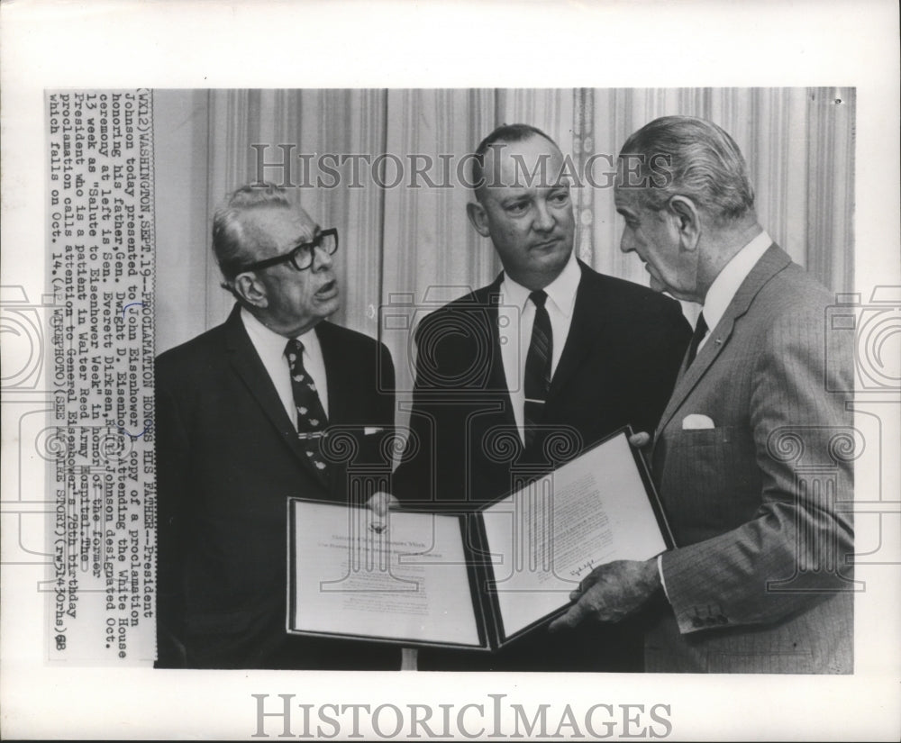 1968 Press Photo President Johnson presents proclamation honoring Eisenhower-Historic Images