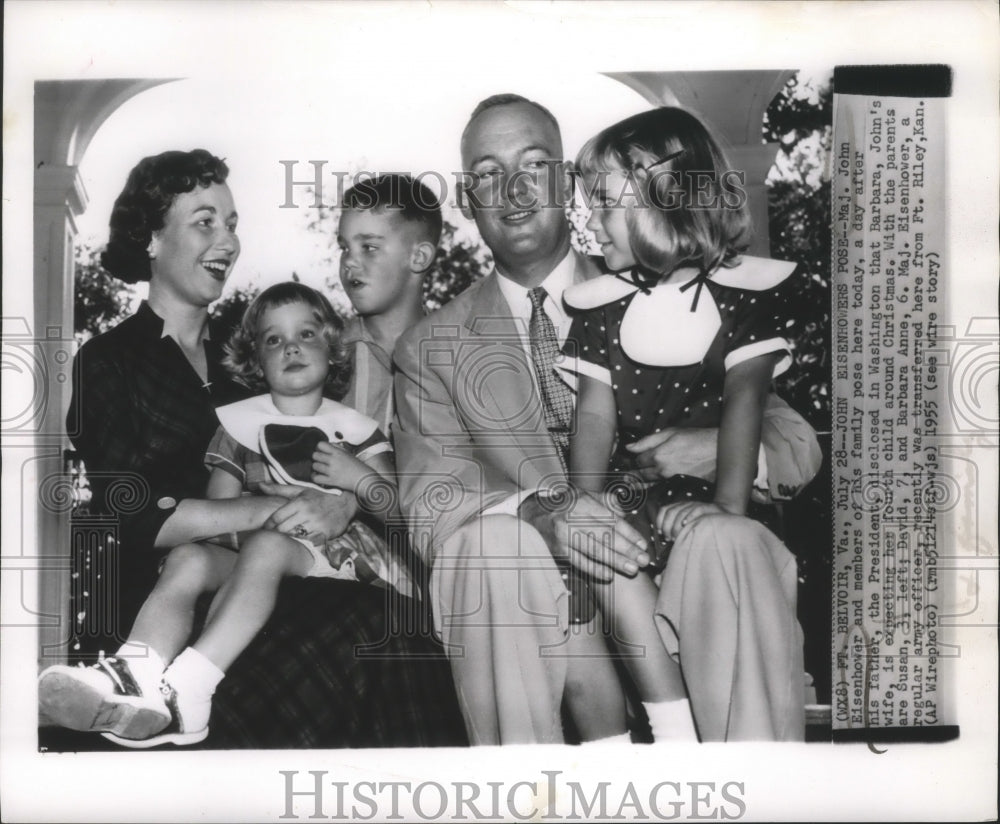 1955 Press Photo Major John Eisenhower Posing with Family Members in VIrginia - Historic Images