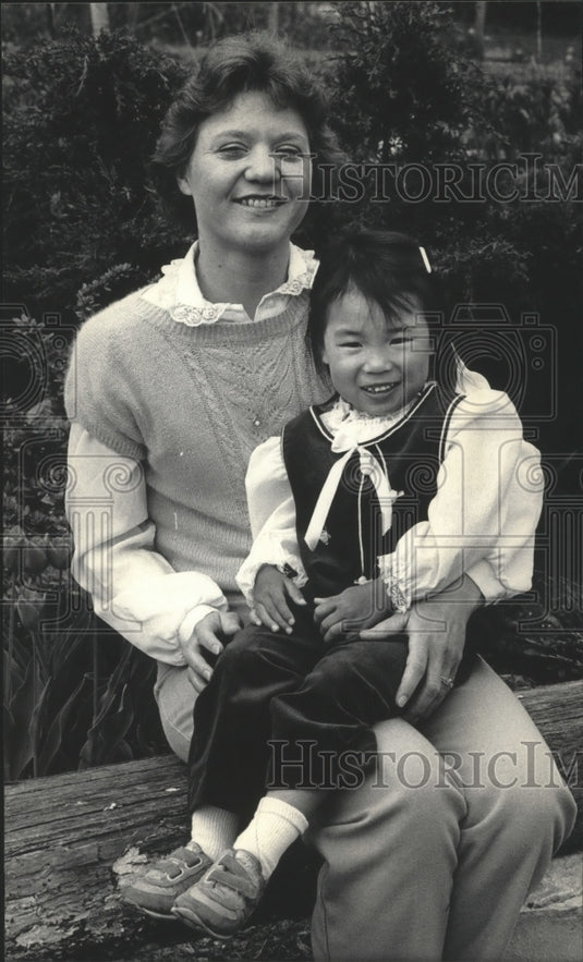 1985 Susan Blazek and Daughter, Michelle-Historic Images