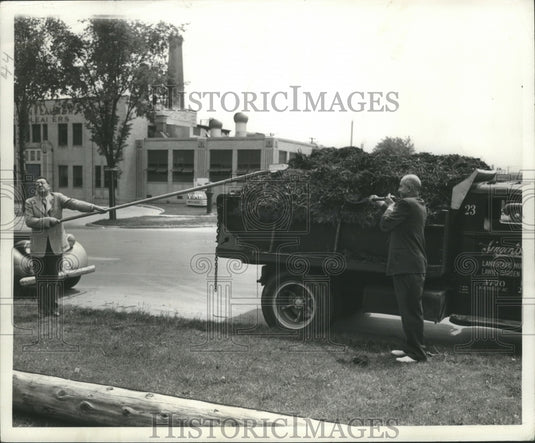 Journal Employees Radio City, Gordon Thomas & "Hig" Murray-Historic Images