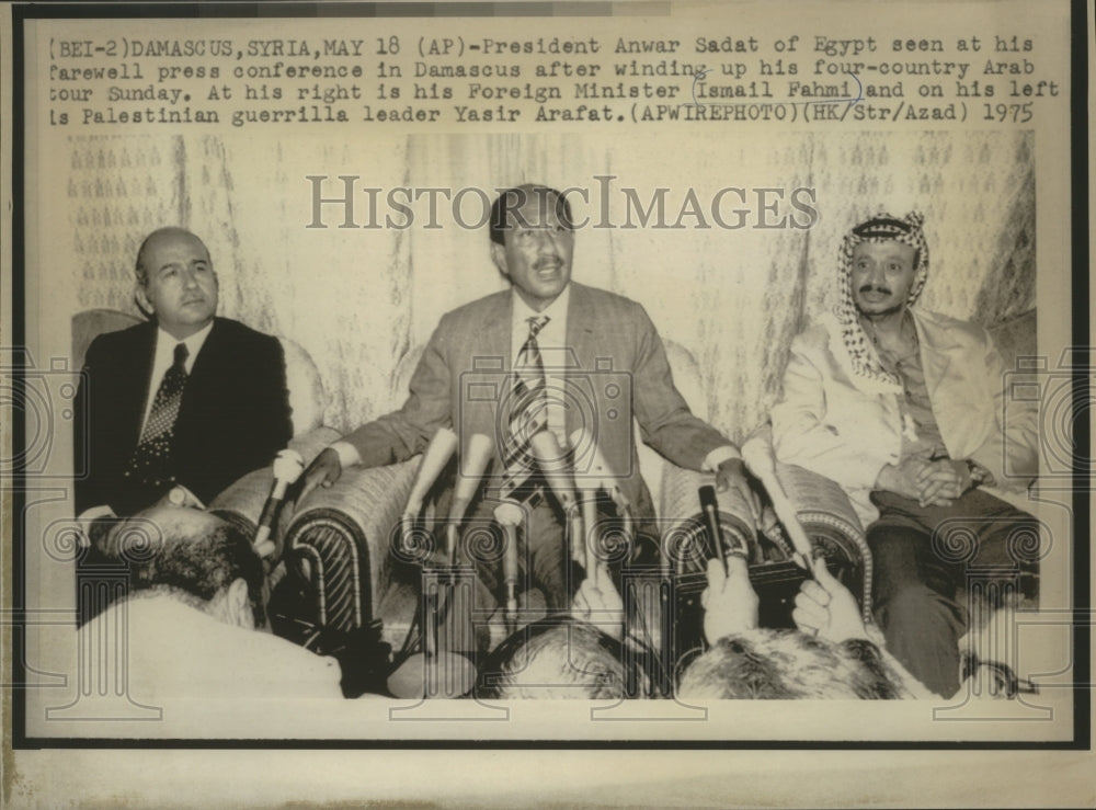 1975 Ismail Fahmy, Anwar Sadat, Yasir Arafat Press Conference Syria-Historic Images