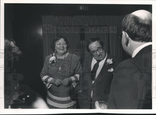 1989 Press Photo Retirement Party for Trueman Farris at Milwaukee Sentinel - Historic Images