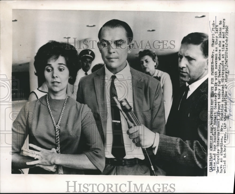 1962 Press Photo Sherri Finkbine,Husband Robert Depart Los Angeles For Abortion- Historic Images