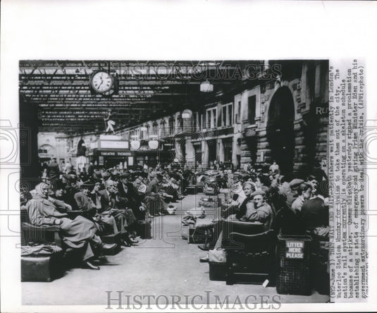 1955 British citizens wait for trains delayed by strike, London - Historic Images