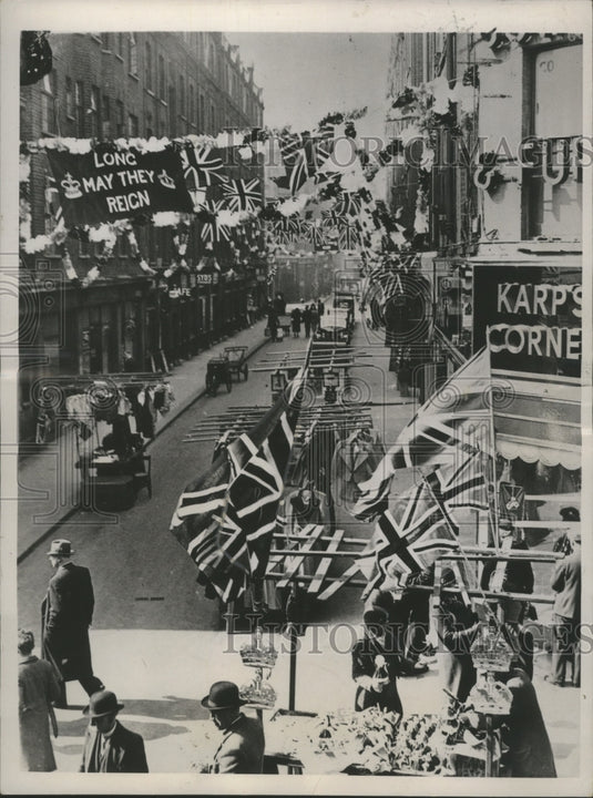 1937 Press Photo Crowns for British Coronation Petticoat Lane, London, England - Historic Images