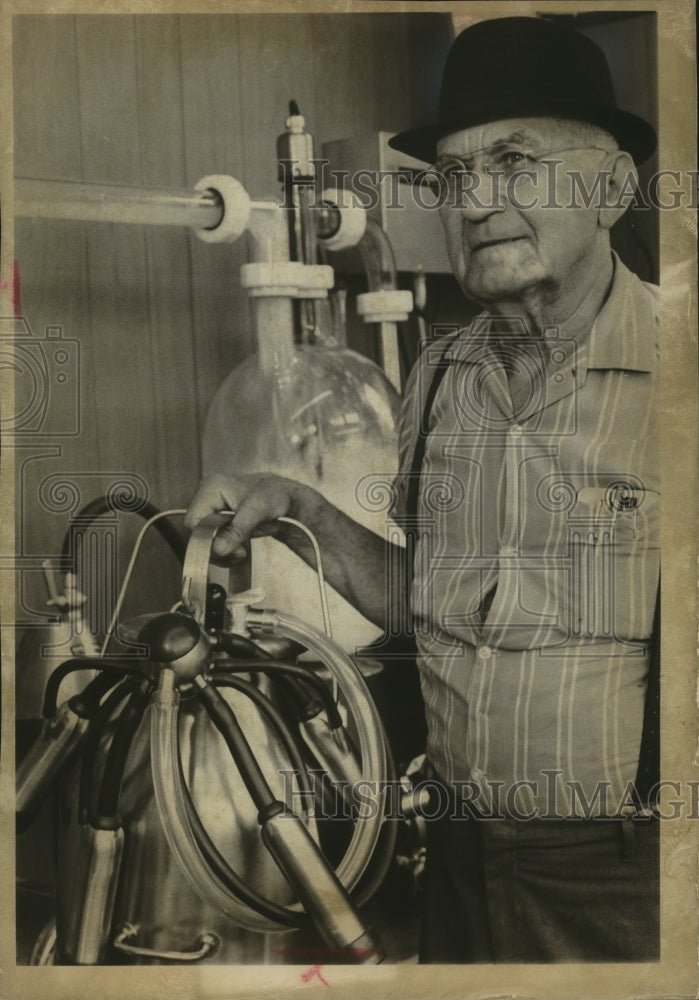 1967 Press Photo Jake Disch, Pioneer of Wisconsin Agriculture - Historic Images