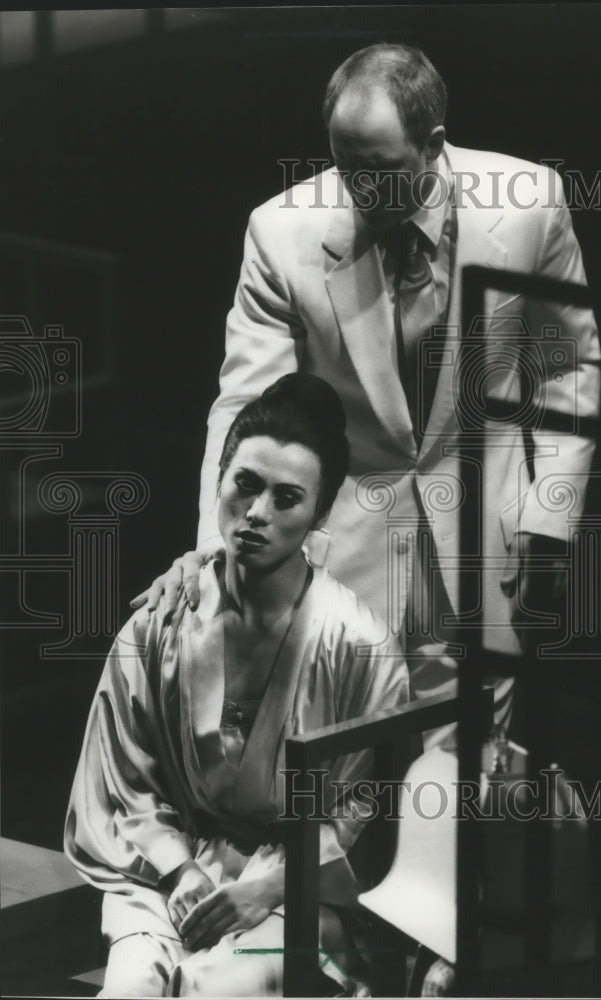 1988 John Lithgow and B.D. Wong perform on stage - Historic Images