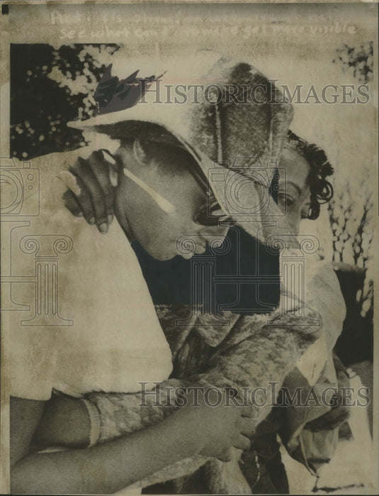 1975 Press Photo Joan Little, charged with murdering jailer, North Carolina. - Historic Images