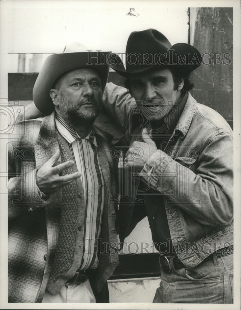 1977 Donald Pleasence and Tony Lo Bianco in "Goldenrod" - Historic Images