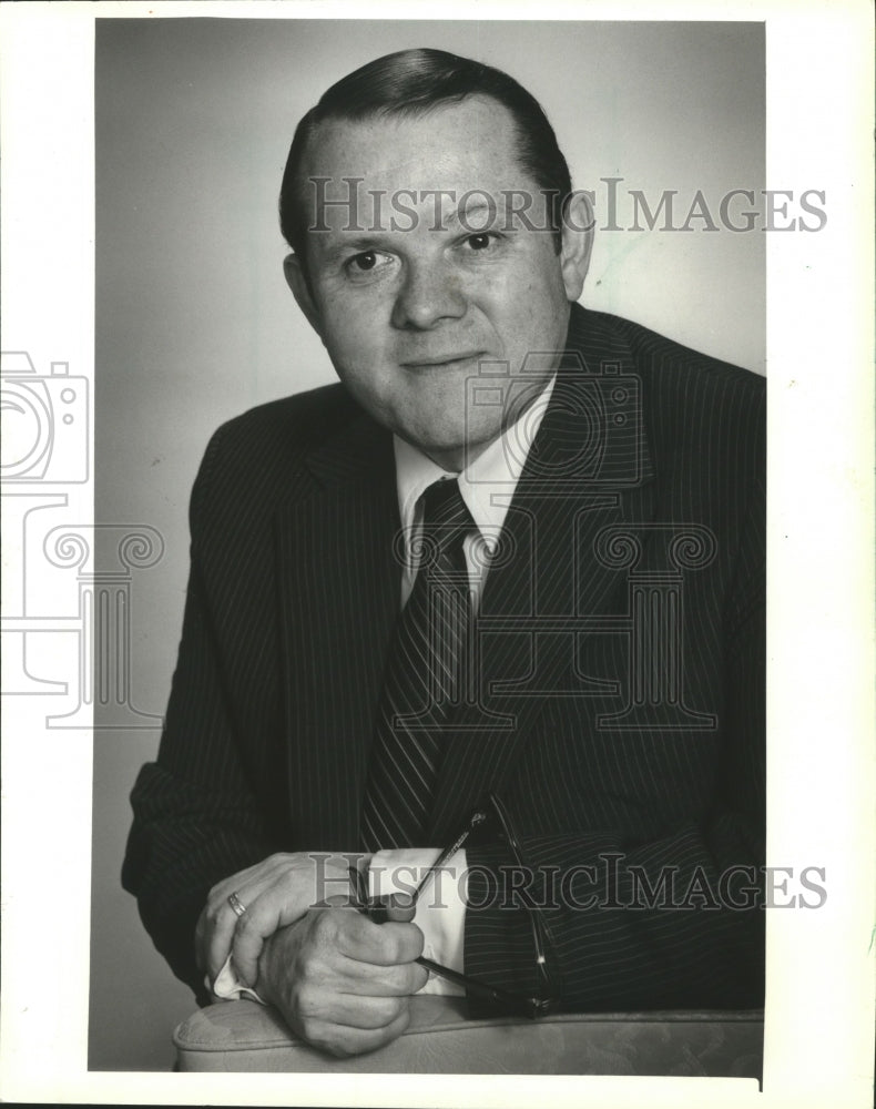 1983 Author George J Lockwood Assistant Managing Editor, The Journal - Historic Images