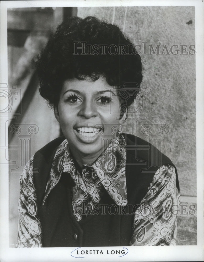 1974 Press Photo Loretta Long on Sesame Street - mjb06507-Historic Images