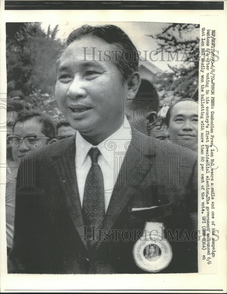 1972 Press Photo Cambodian President Lon Nol wears campaign button after voting - Historic Images