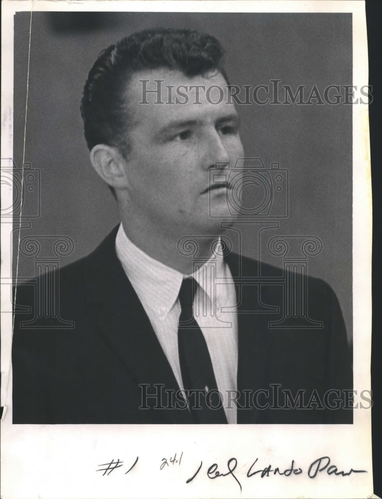 1967 Press Photo Dennis Londo seeks custody of daughter in Milwaukee - Historic Images