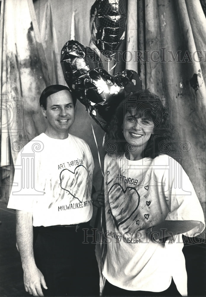 1988 Press Photo Steve Forsyth and Mimi Mullenax, Ready for Art Throb Party - Historic Images