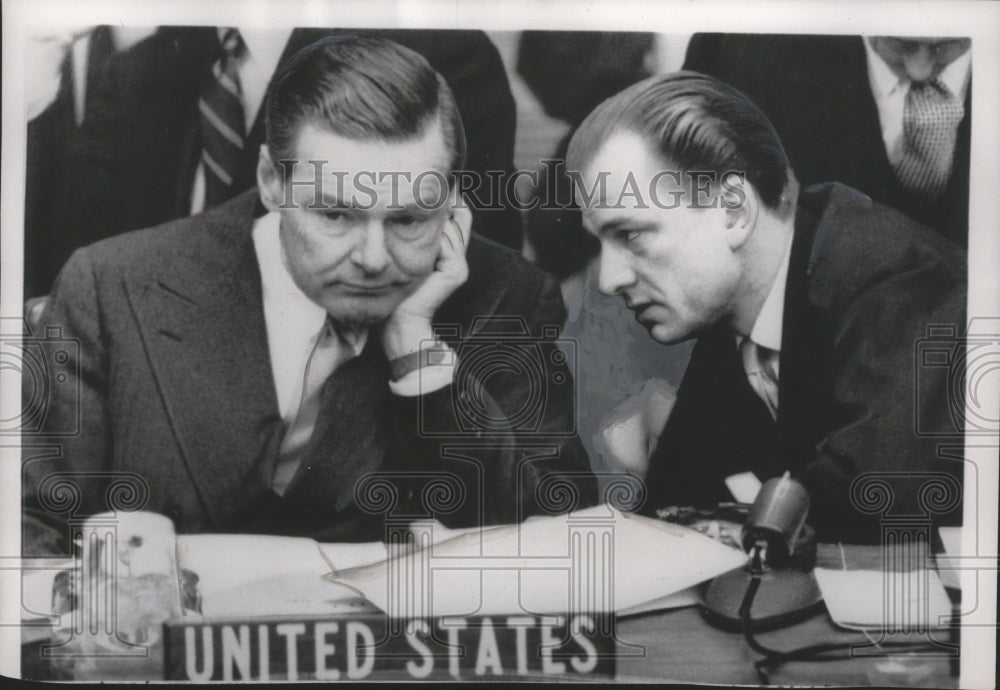 1956 Press Photo Henry Cabot Lodge - United Nations political committee meeting - Historic Images