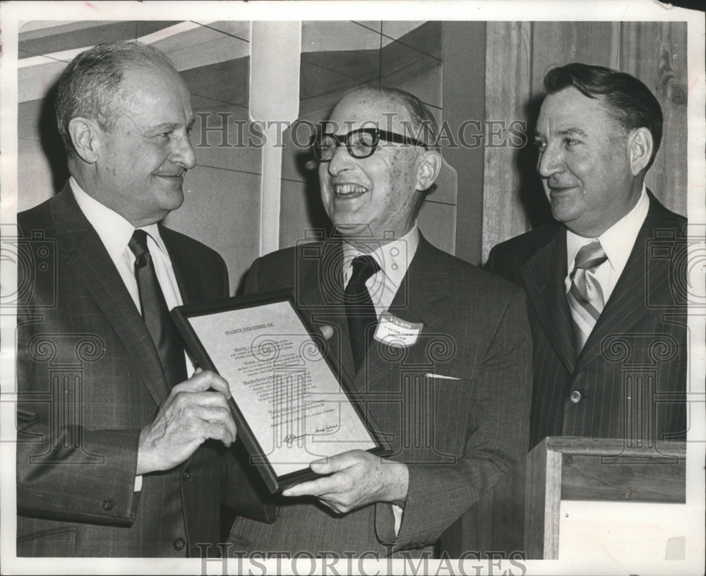 1972 Board chairman J. Victor Loewi receives citation for service-Historic Images