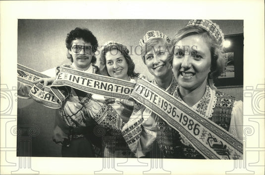 1987 Press Photo Ramune Kubilius named Miss Holiday Folk Fair with others - Historic Images
